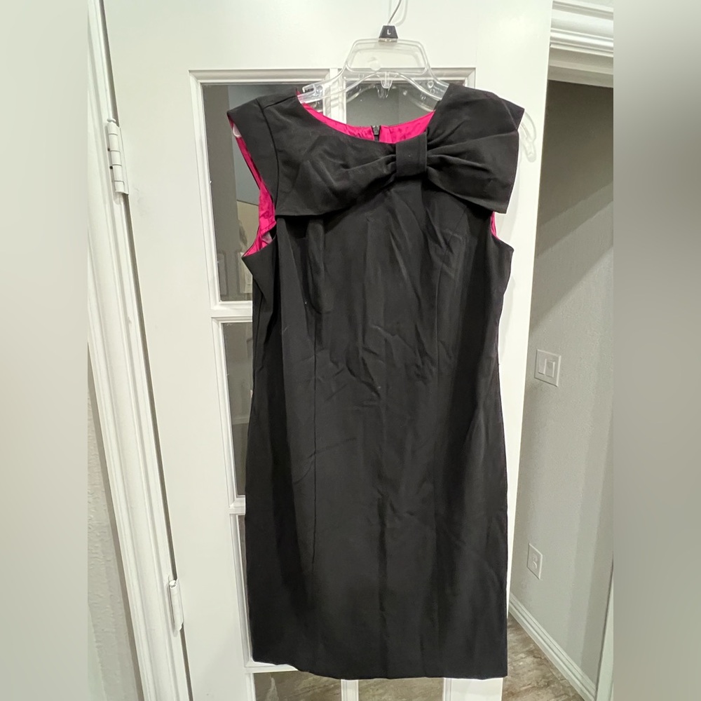 Aa Studio Elegant Black Dress with Vibrant Pink Accent